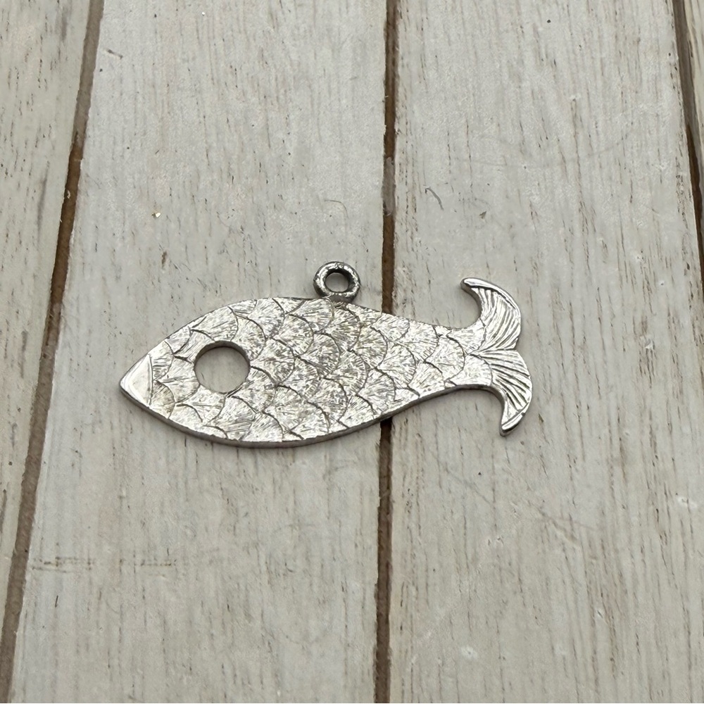 Silver tone Fish Pendant